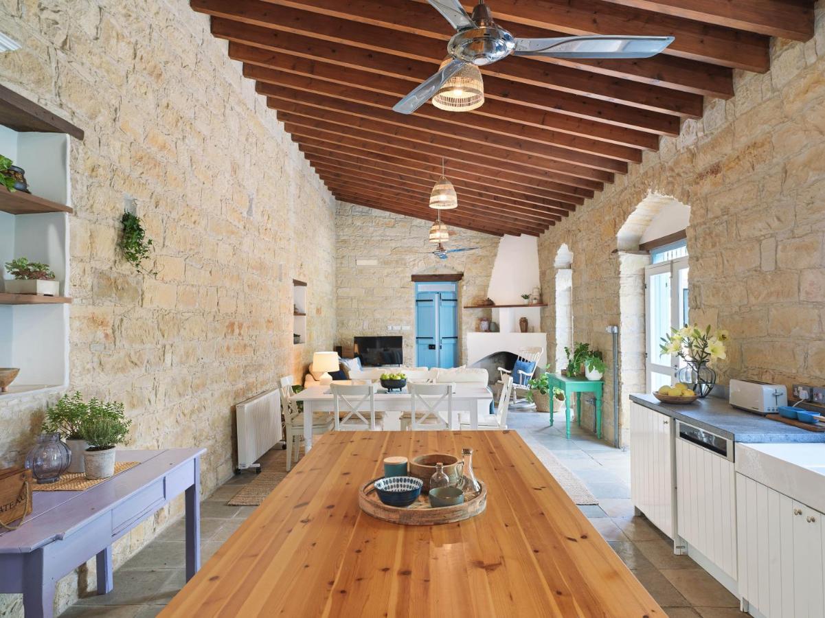 Villa Avgoustis Pachna Ngoại thất bức ảnh